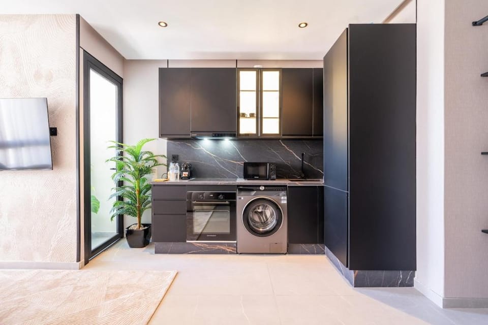 Luxury apartment - WiFi & Parking & Security Apartment in Casablanca