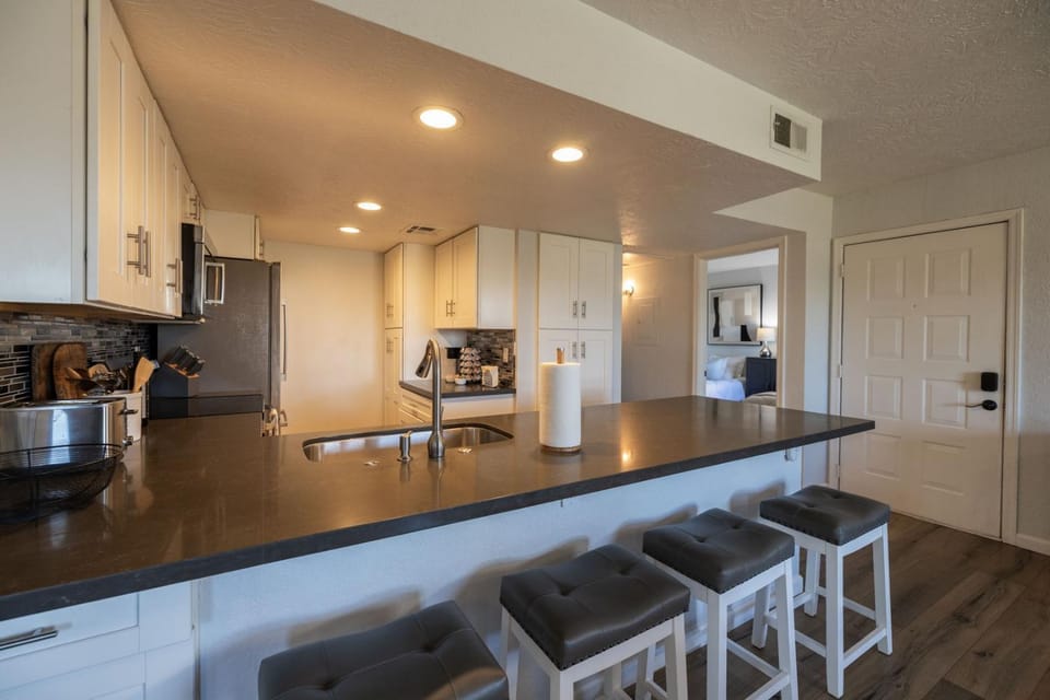 Desert Cove Condo House in Phoenix