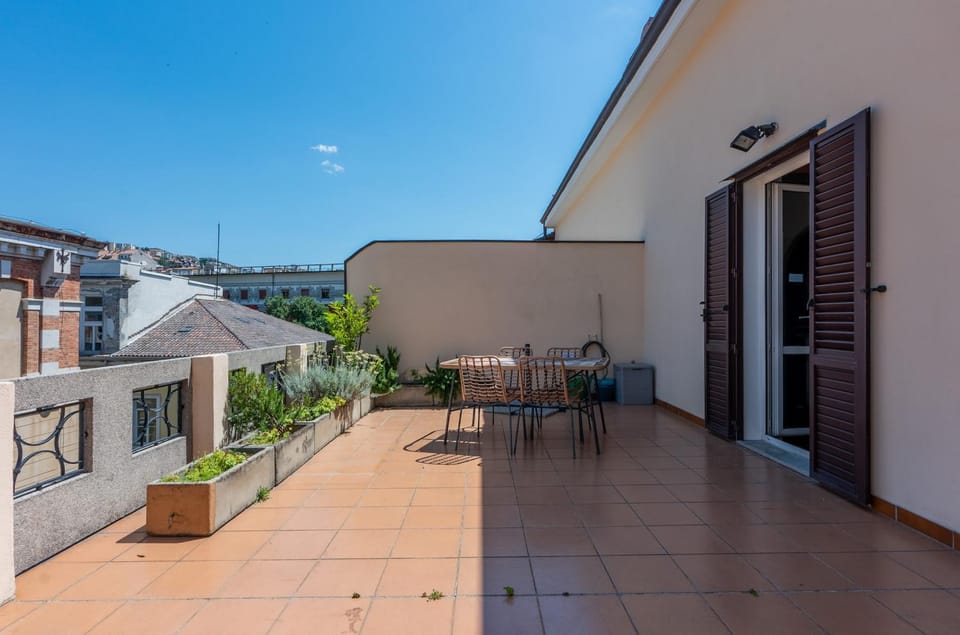 Terrazzo Lara Apartment in Trieste