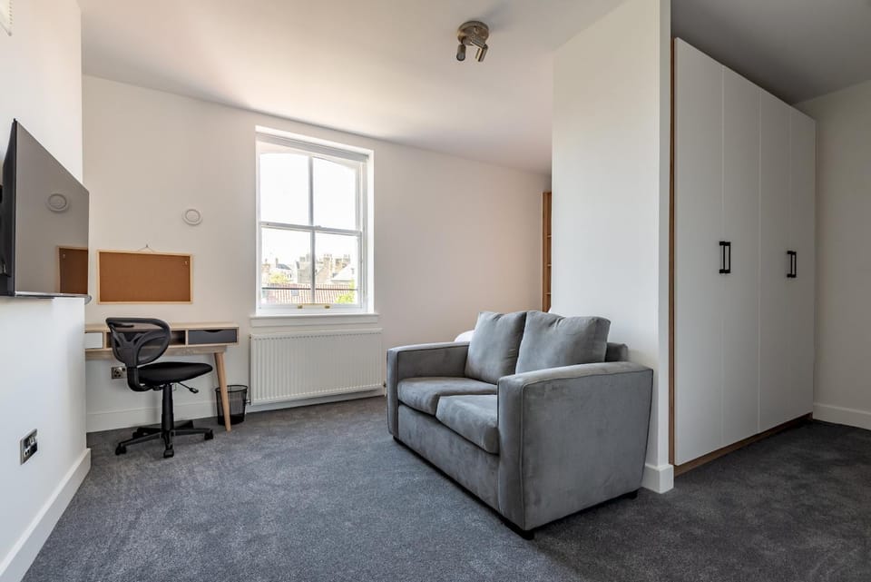 Communal lounge/ TV room, Living room