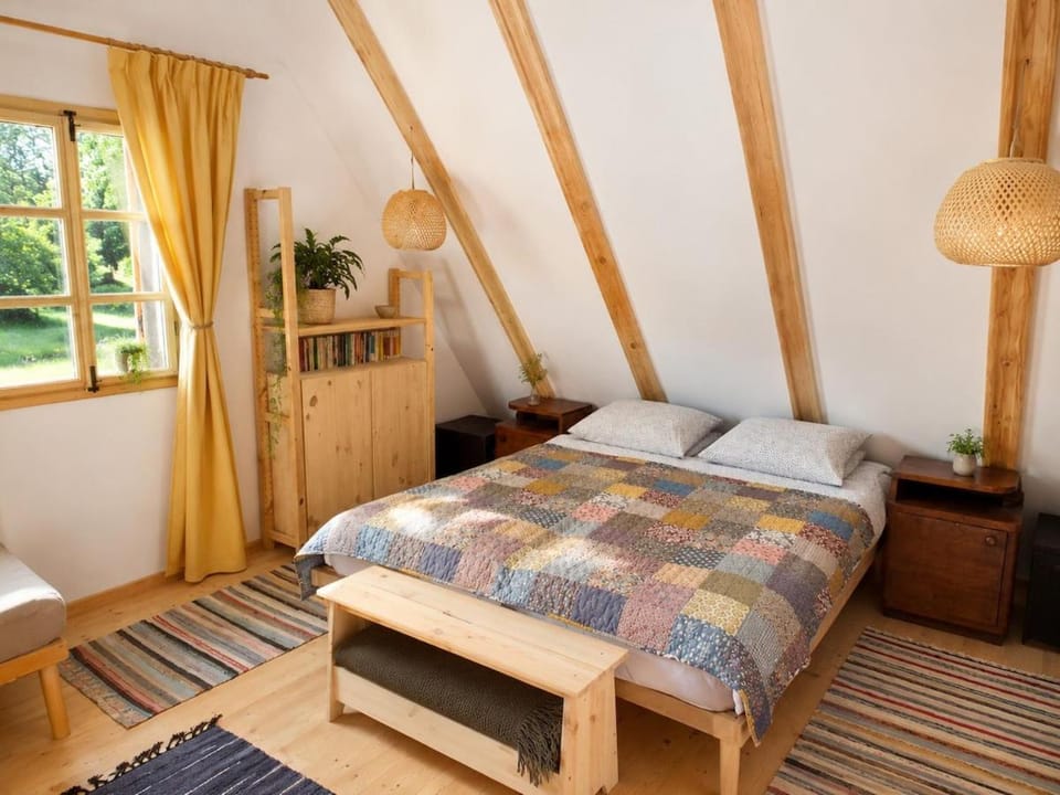 Bed, Bedroom