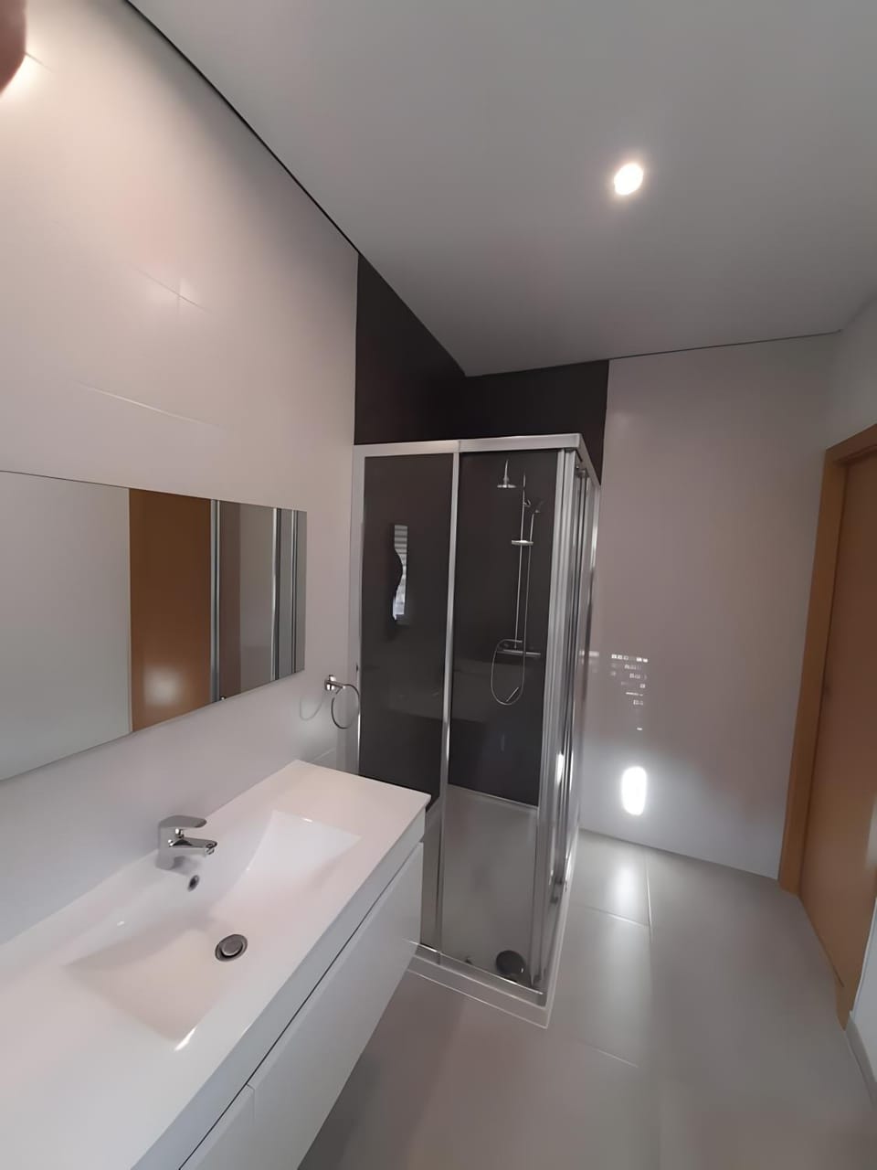 Bathroom, Living room