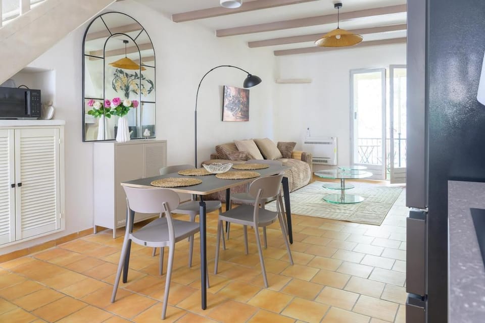 La Sévigné, a hidden gem in Drôme Provençale House in Provence