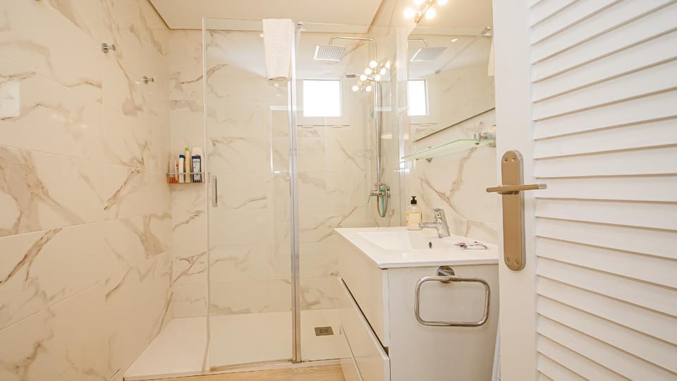 Las Gaviotas C75 Apartment in Costa del Sol