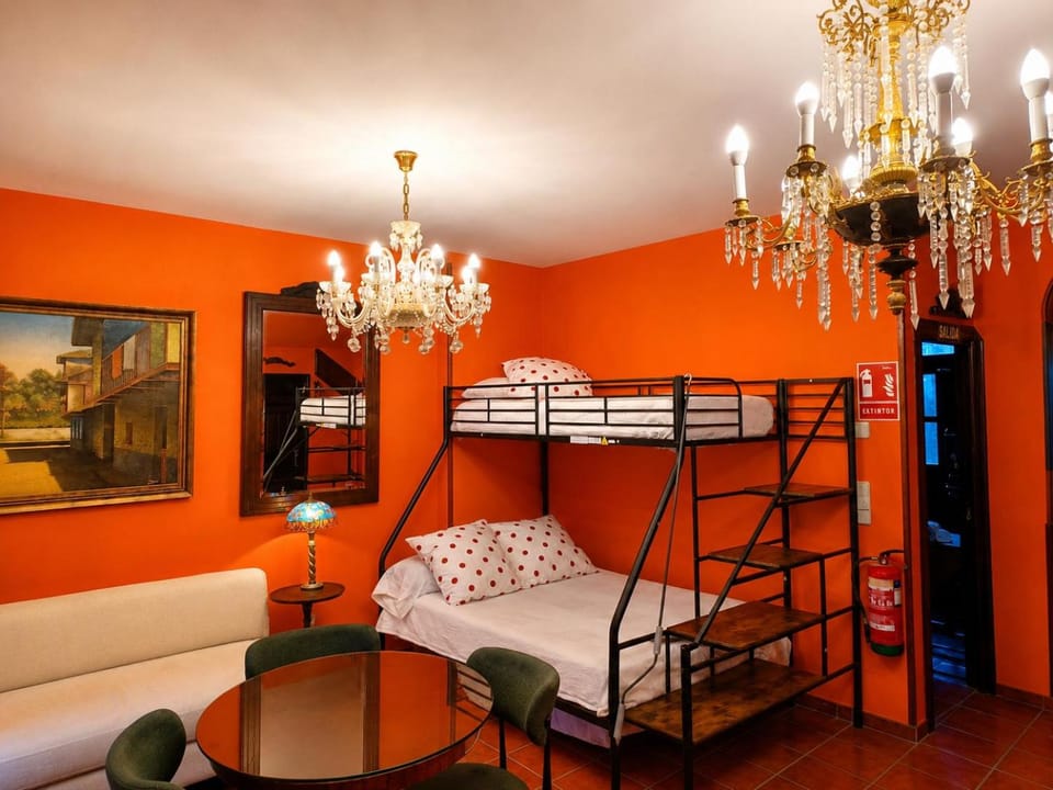 Photo of the whole room, bunk bed