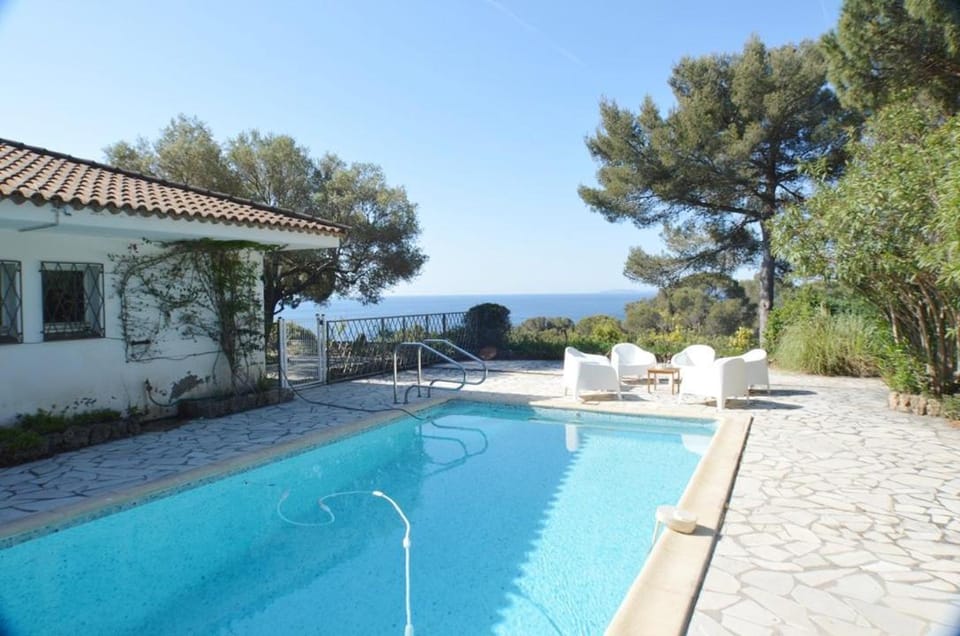 Pool view, Sea view, Swimming pool