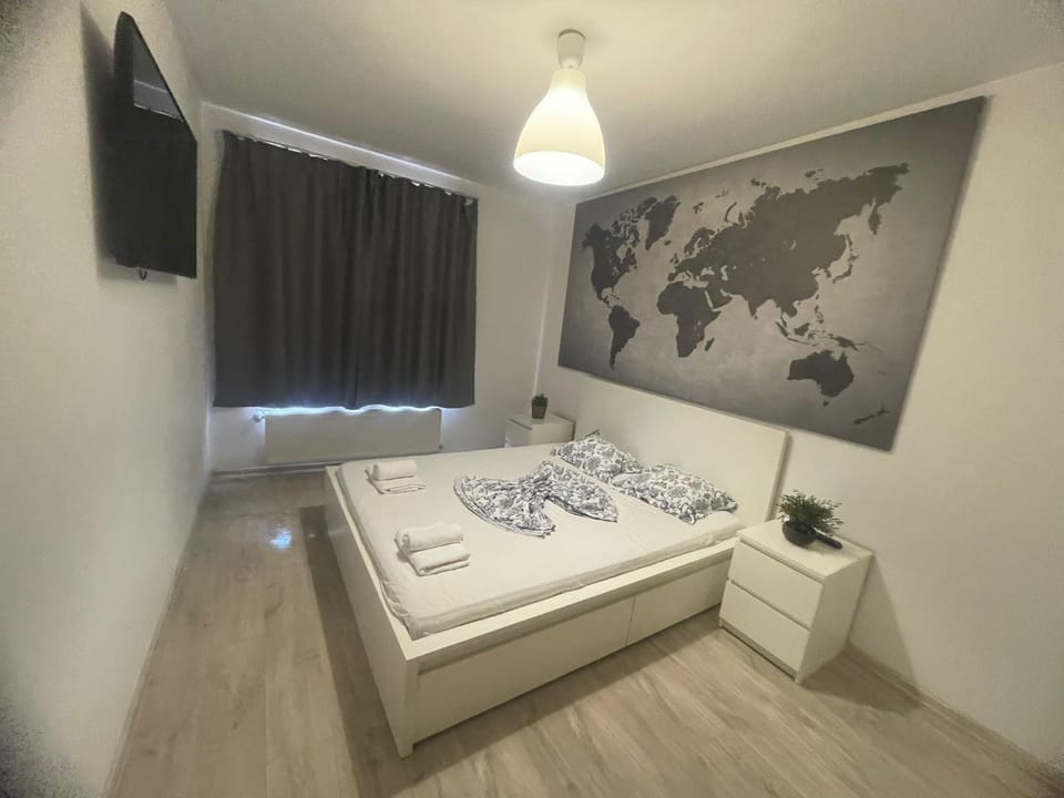 Gorgeous apartment in city enter Apartment in Bucharest