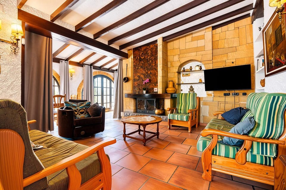 Property building, Living room