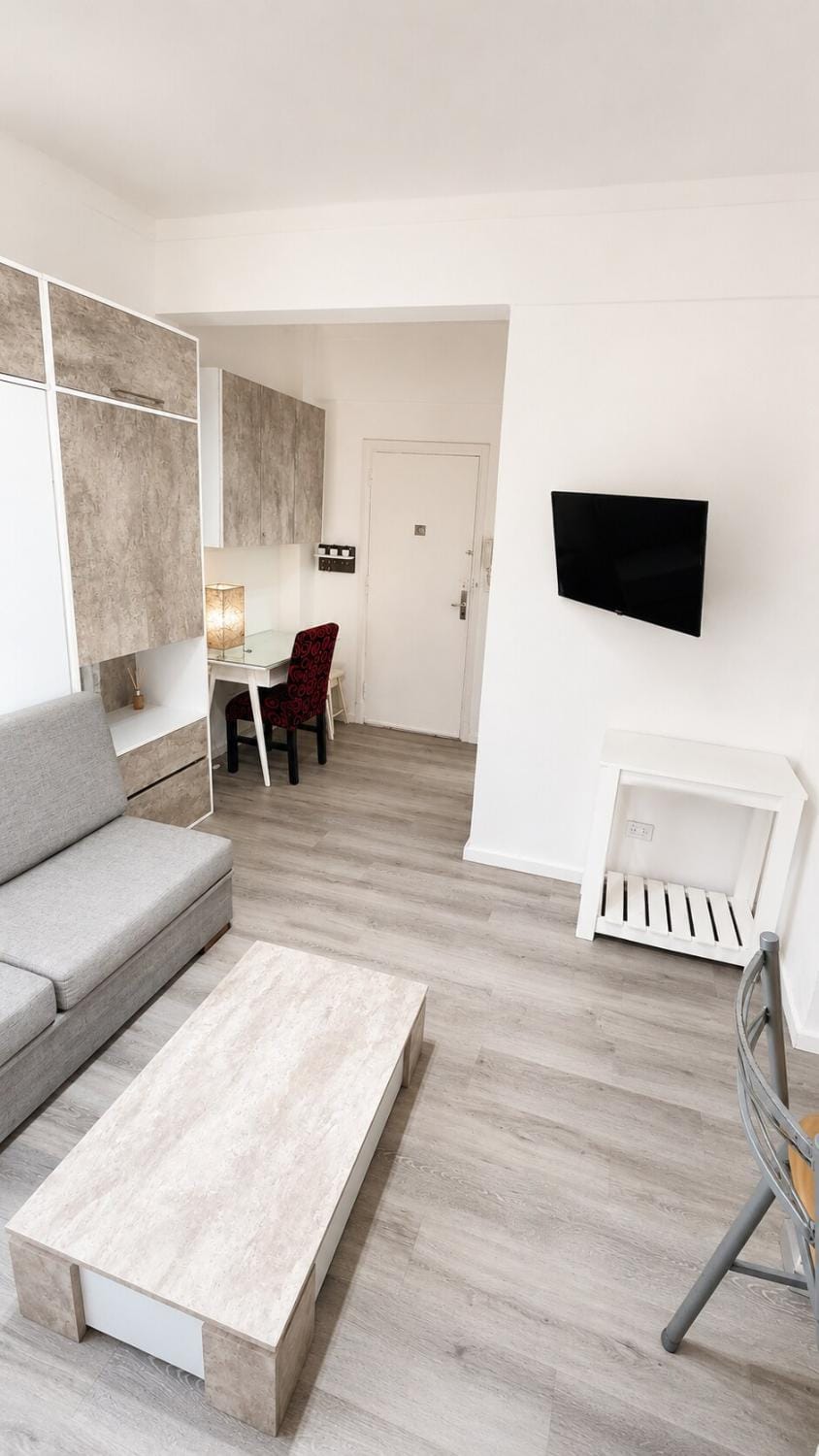 Alojamiento céntrico con WiFi y escritorio de trabajo Apartment in Mar del Plata