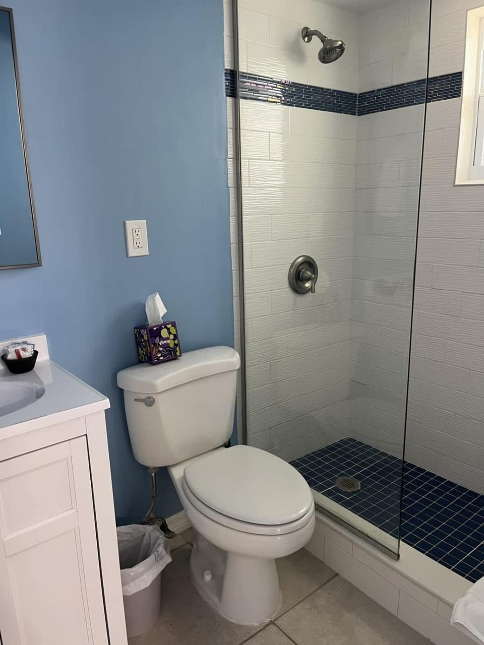Studio with a water view Apartment in St James City