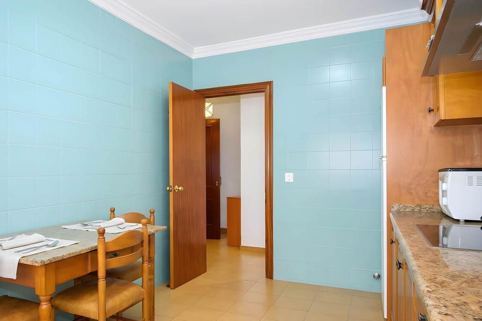Nuevo Apartamento con Balcones y Aire solo familias y parejas Apartment in Conil de la Frontera
