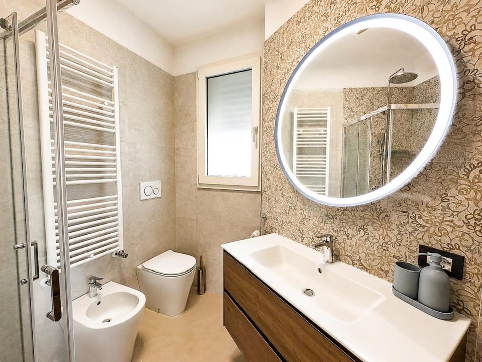 Modern Apartment in Lecce with Private Parking and WiFi Apartment in Lecce