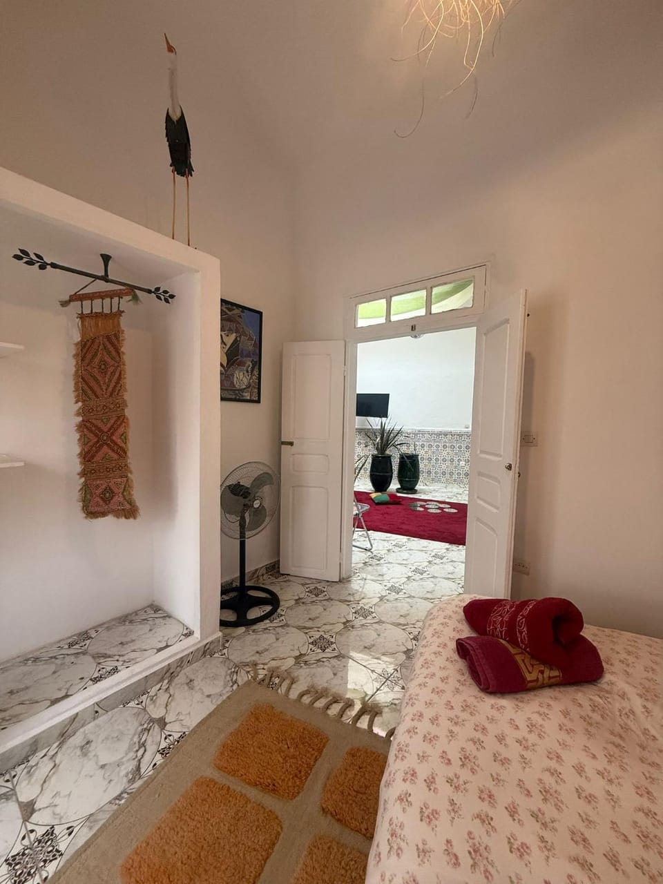 Photo of the whole room, Bedroom