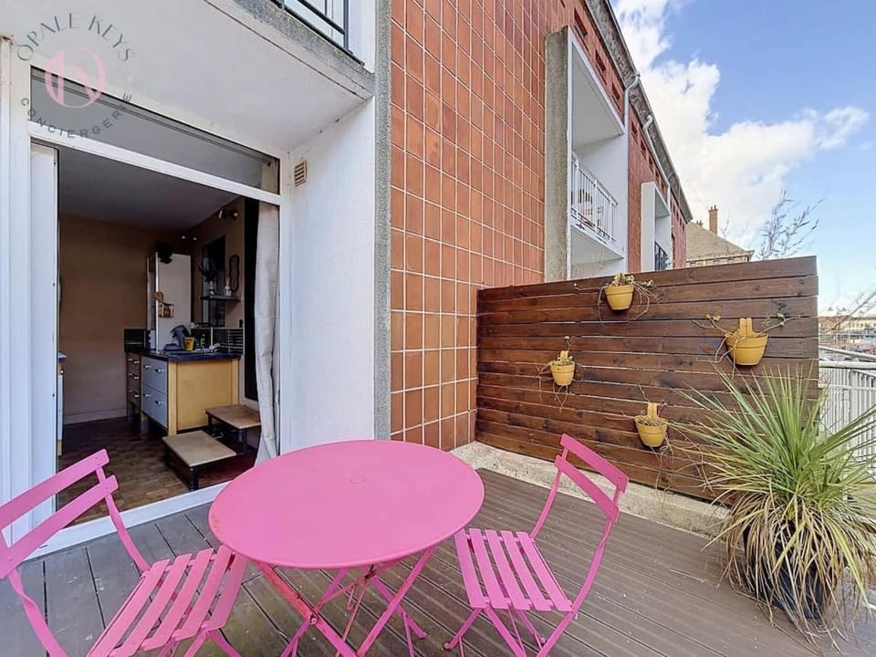 Le Studio Lumiere - Terrasse Apartment in Dunkirk