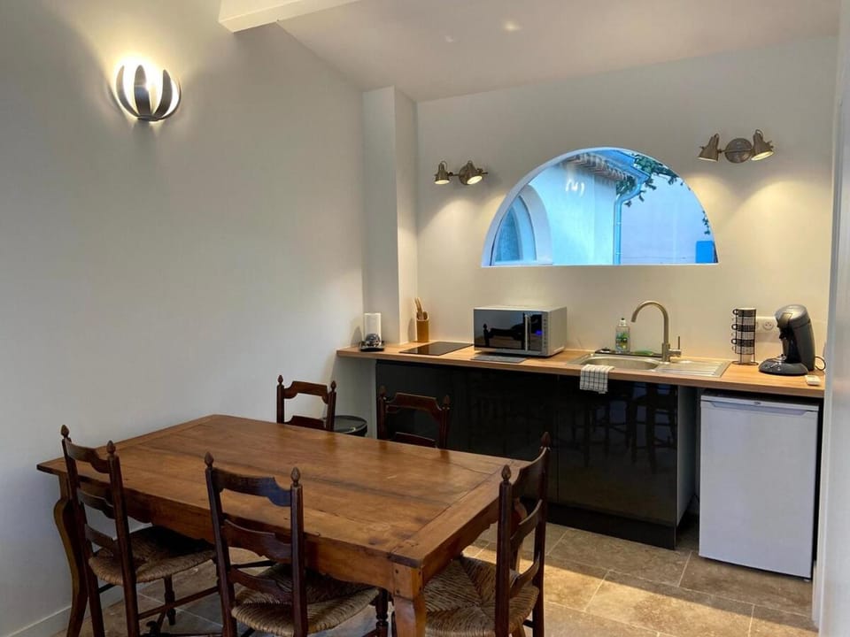 Exceptional farmhouse with pool 10 minutes from Aix Villa in Aix-en-Provence