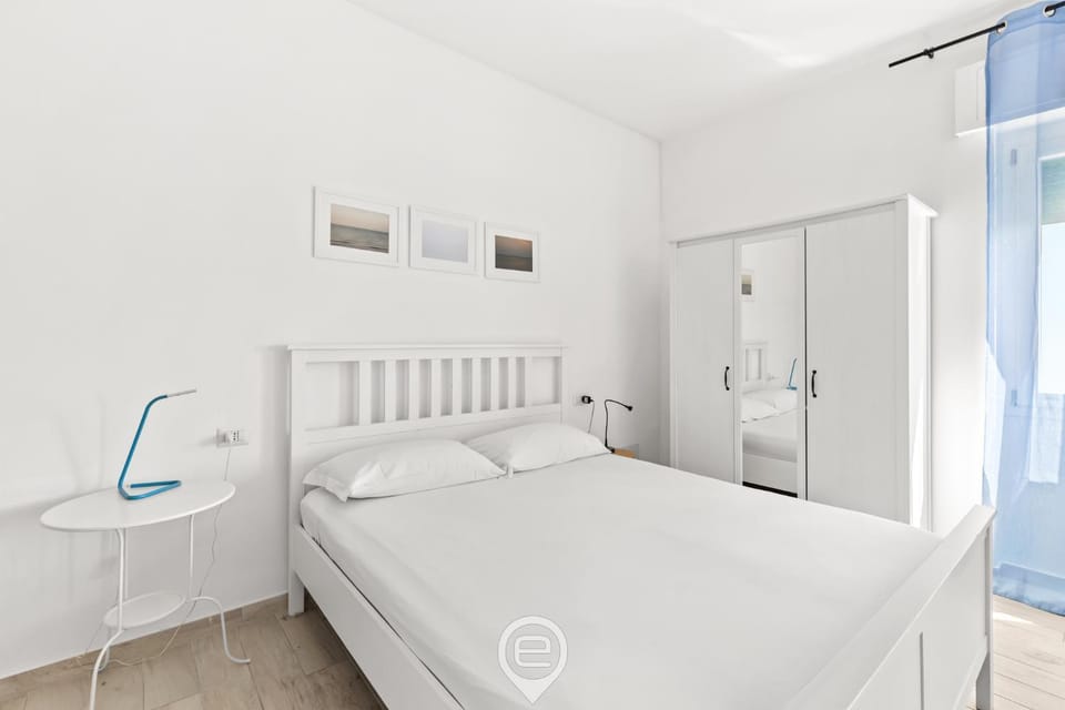 Estay - La camera chiara - Elegant Suites Bed and Breakfast in Alghero