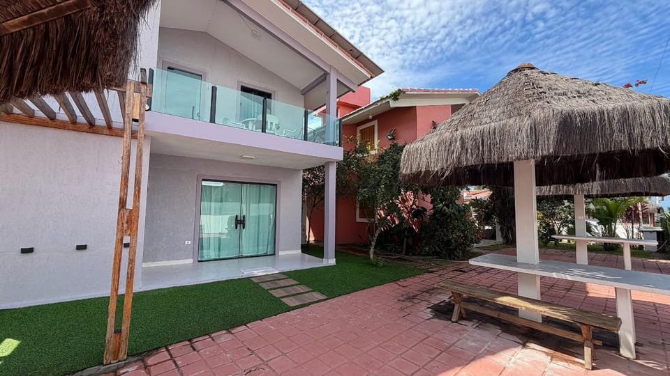 Condomínio Vila da Amizade por Yolo House in Tamandaré