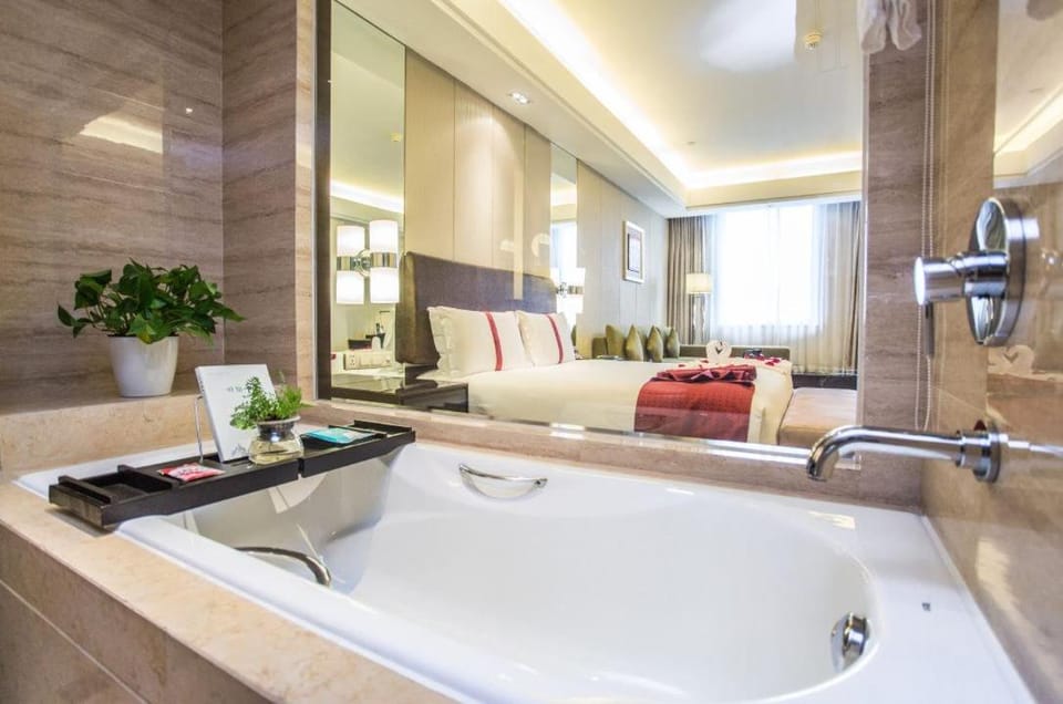 Haiwahai Hotel - Thousand Island Lake Hotel in Hangzhou