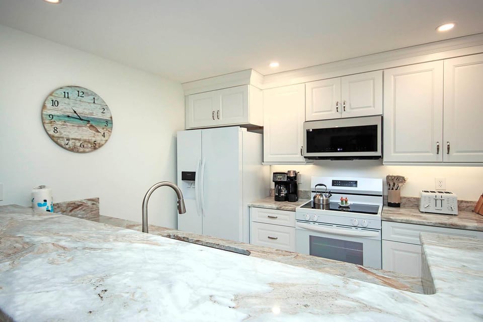 Sanibel Arms West G4 House in Sanibel Island