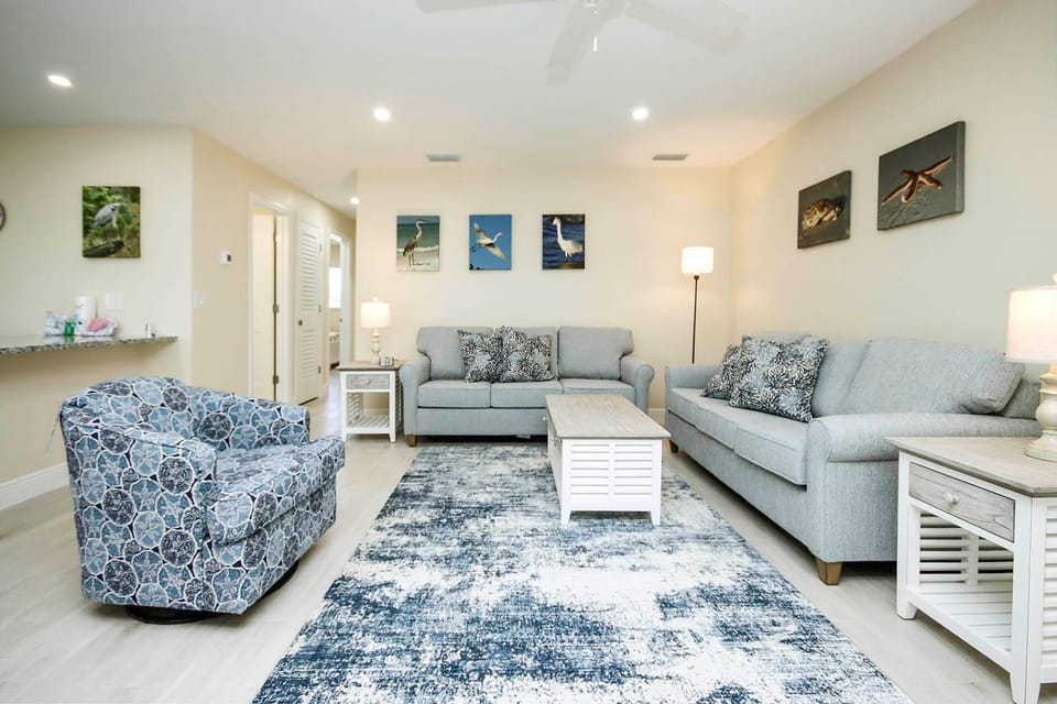 Sanibel Arms West C3 House in Sanibel Island