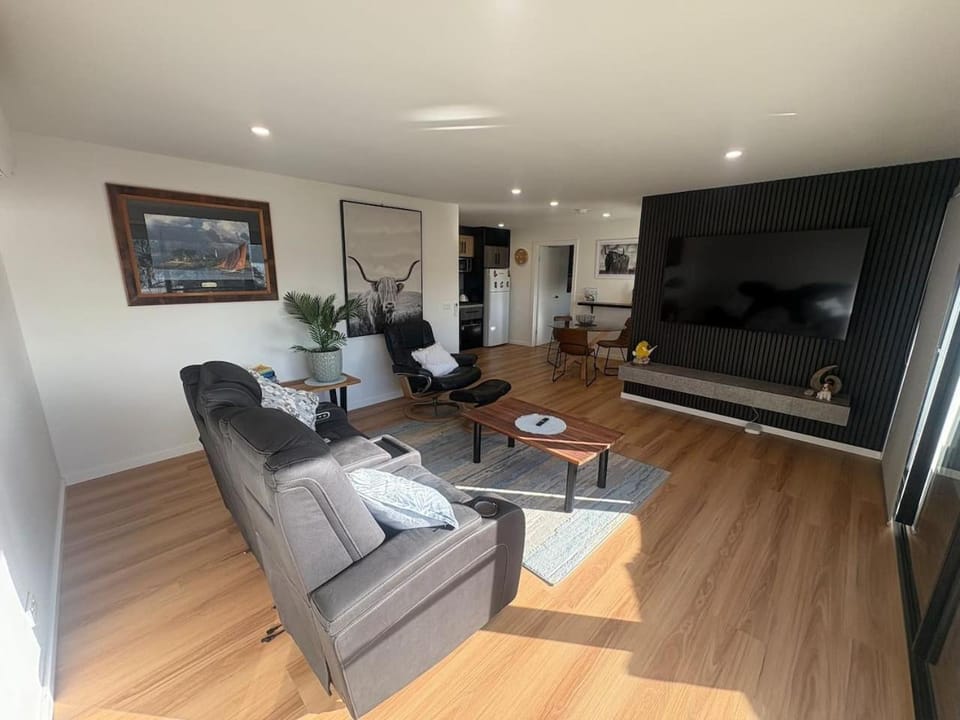 Derwent Waters Hideway House in Tasmania