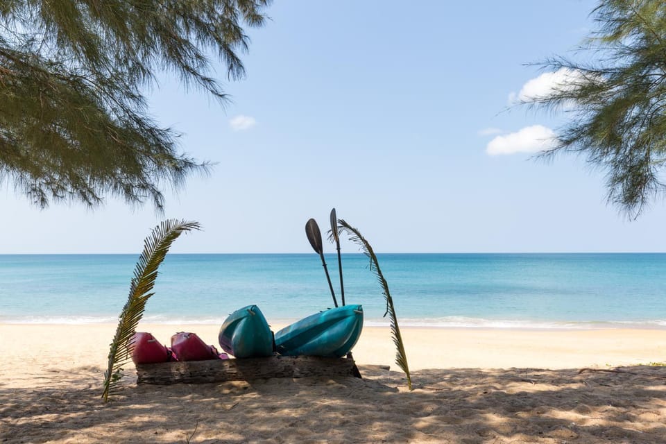 Day, Natural landscape, Beach, Canoeing, On site