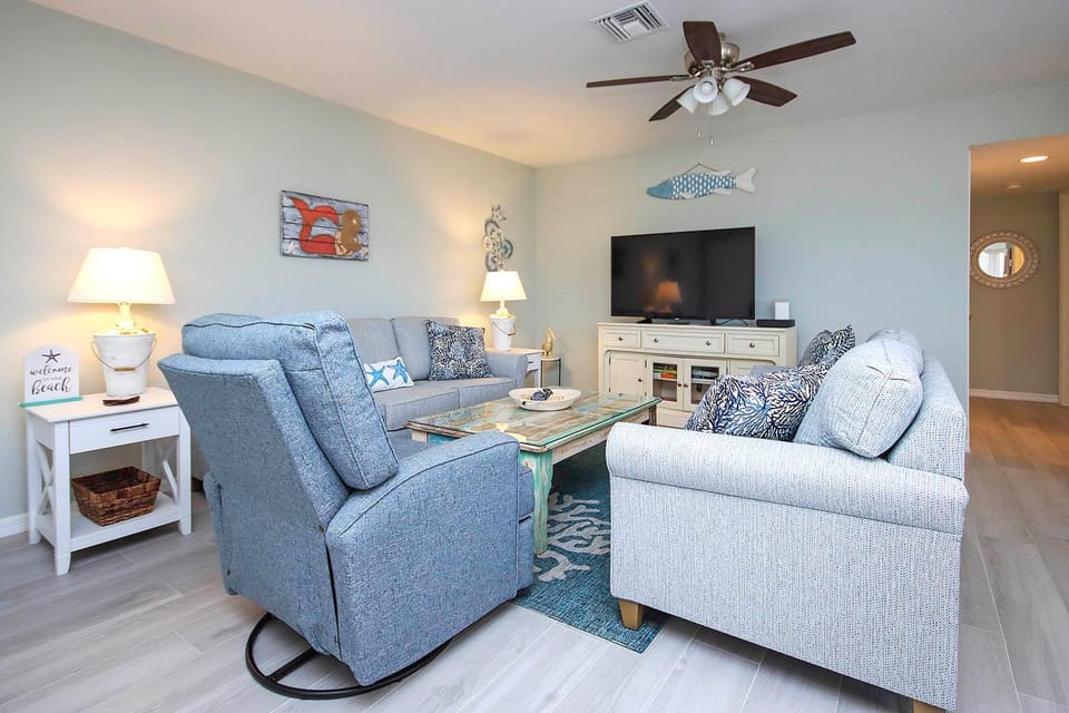 Sanibel Arms West B8 House in Sanibel Island