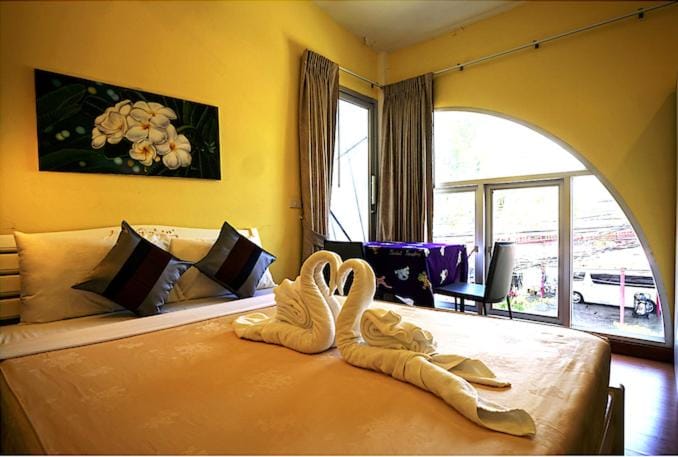Phuket Paradiso Bed and Breakfast in Chalong