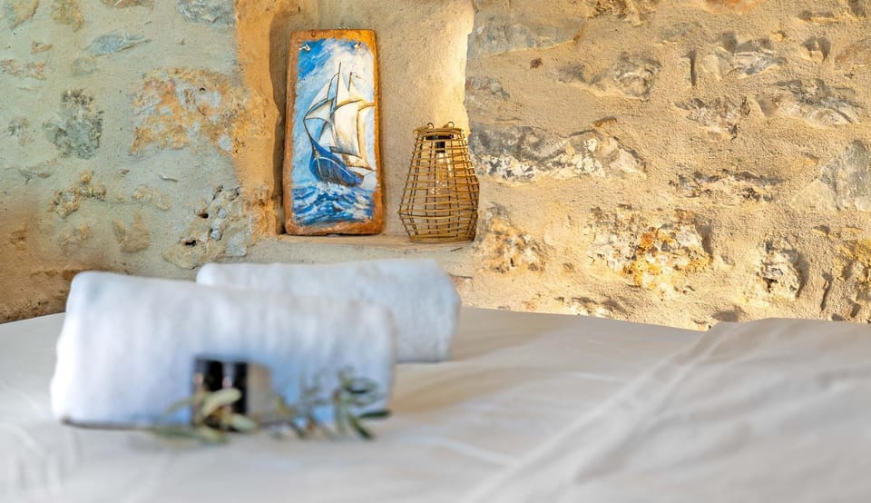 Decorative detail, Bedroom