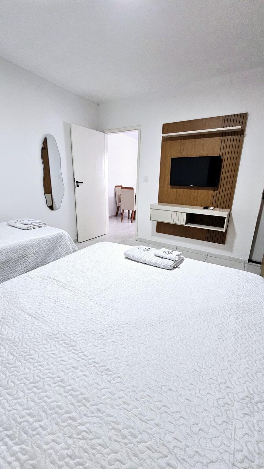 Bed, Bedroom, wardrobe