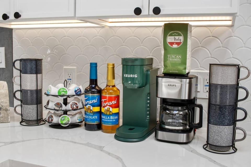 Coffee/tea facilities, Kitchen or kitchenette