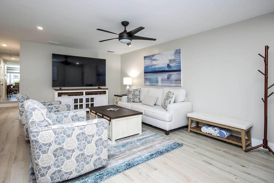 Sanibel Arms West J3 House in Sanibel Island