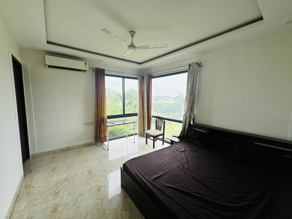 Rk farms Villa in Noida