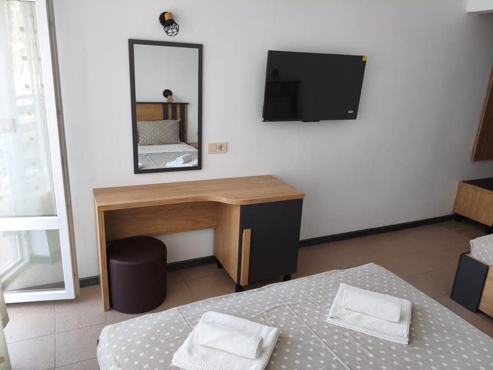 Forest Park Kiten Hotel in Burgas Province