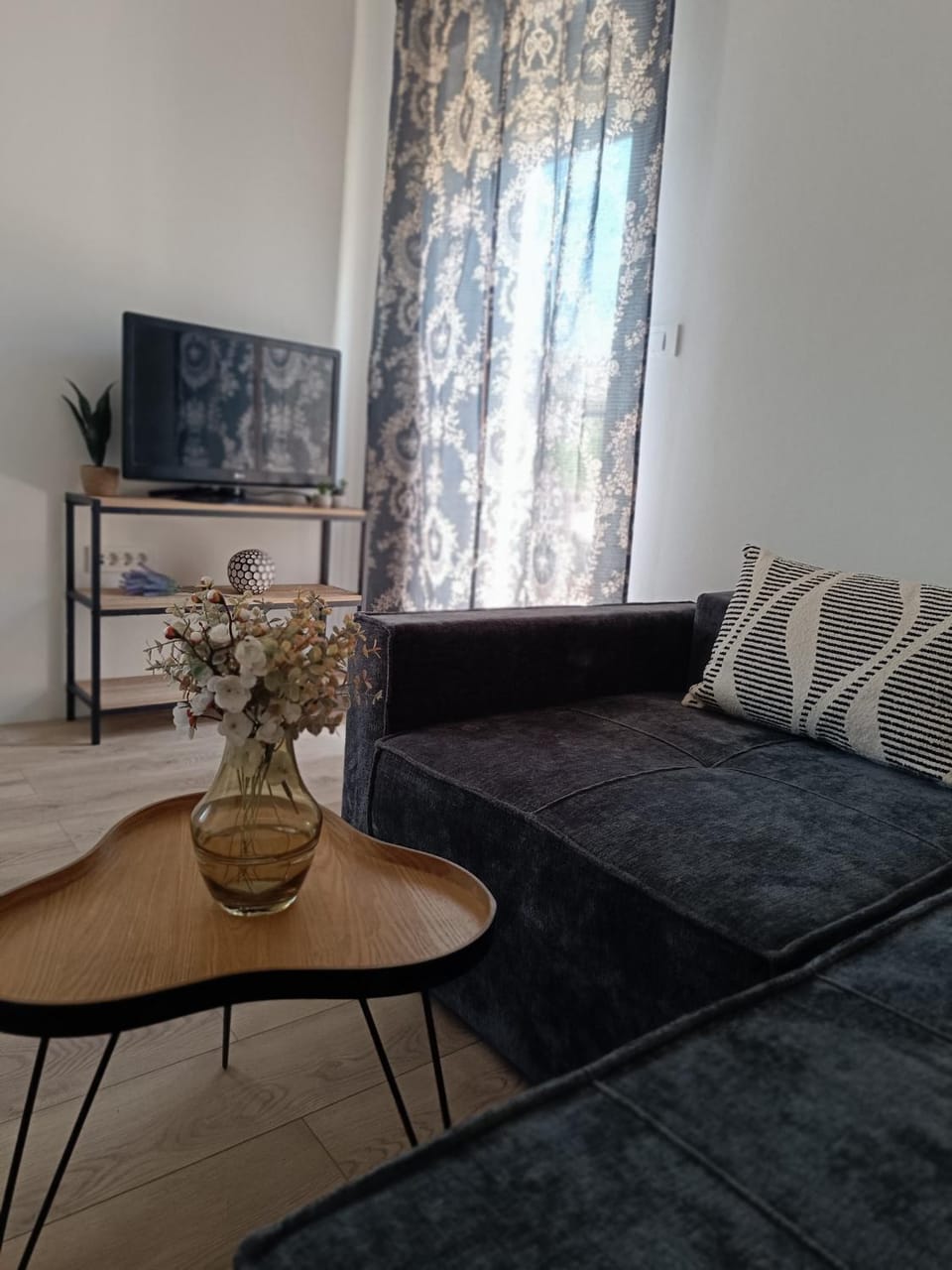 Apartment Hidden Garden Apartment in Pula