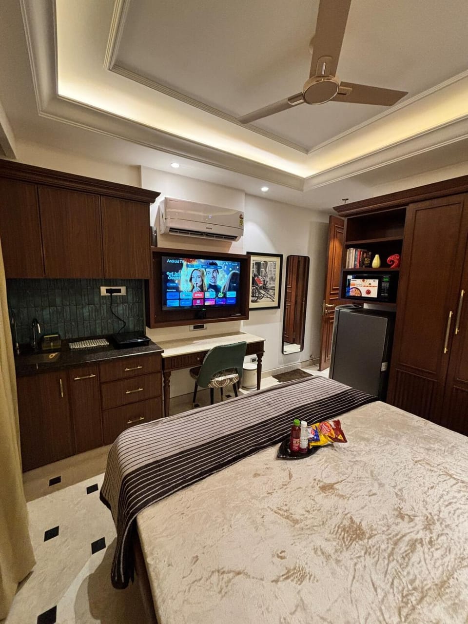 The Golden Nest Apartment in Gurugram