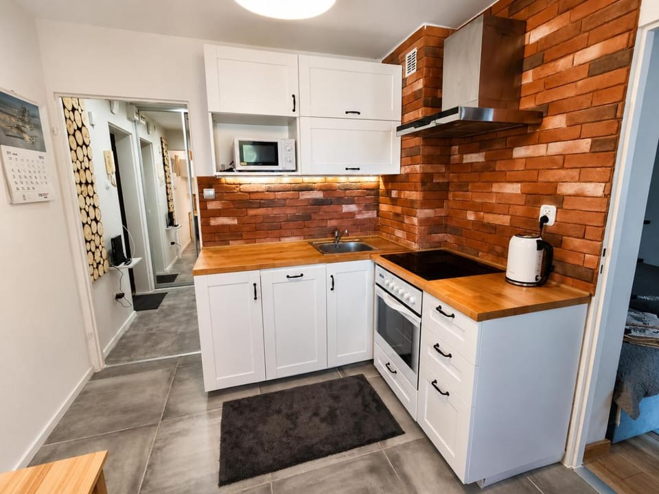 RosalieRose Cozy Corner Apartment in Masovian Voivodeship
