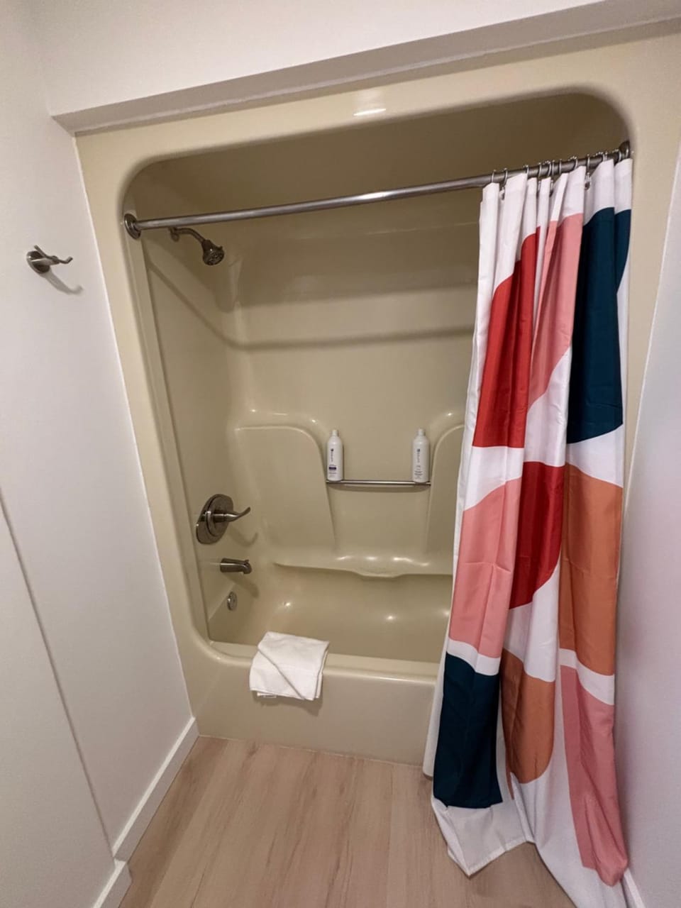 Shower, Bath