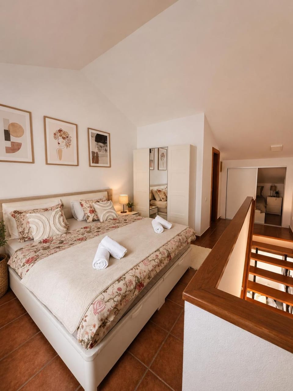 Golden Mile Apartment Steps from Las Vistas Beach Apartment in Playa de las Americas