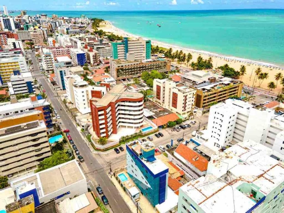 Maria Elizabeth · Aconchego a 100m do Mar no Cabo Branco | Vista Mar Apartment in João Pessoa