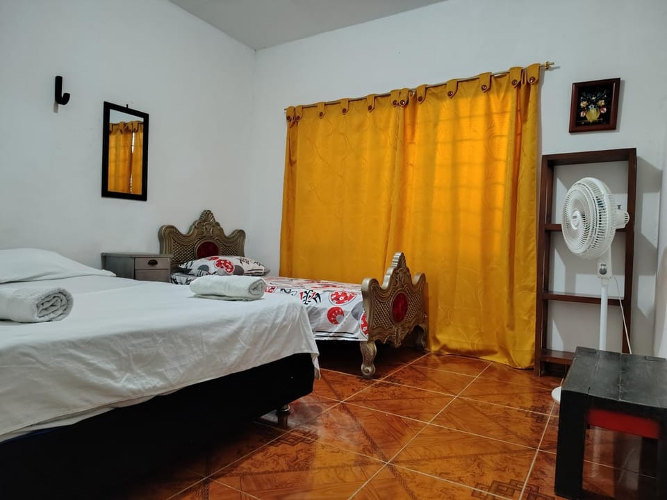 Callejón del Sol Apartment in Honda