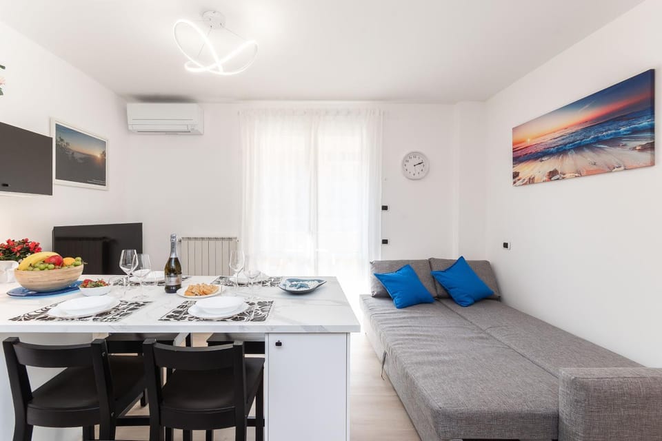 -La Conchiglia- Monolocale con zona notte riservata Apartment in Varazze