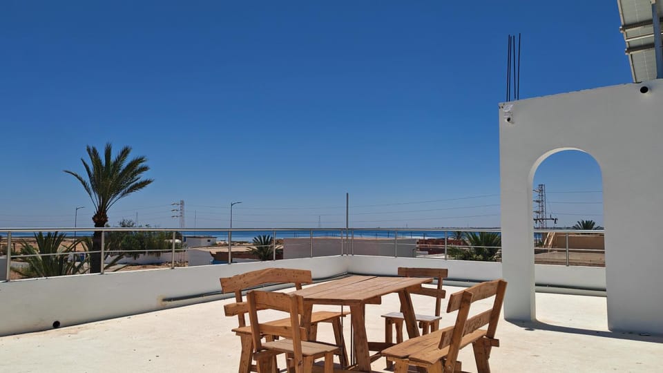 Balcony/Terrace, Balcony/Terrace, Internal: Not applicable to any particular room