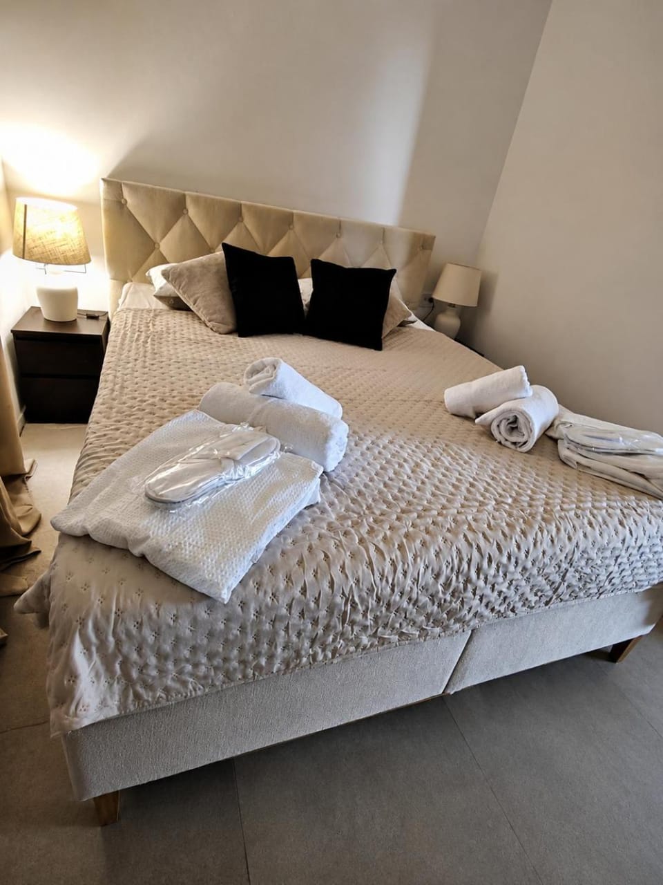 Sunset Aura Apartment in Šibenik-Knin County, Croatia