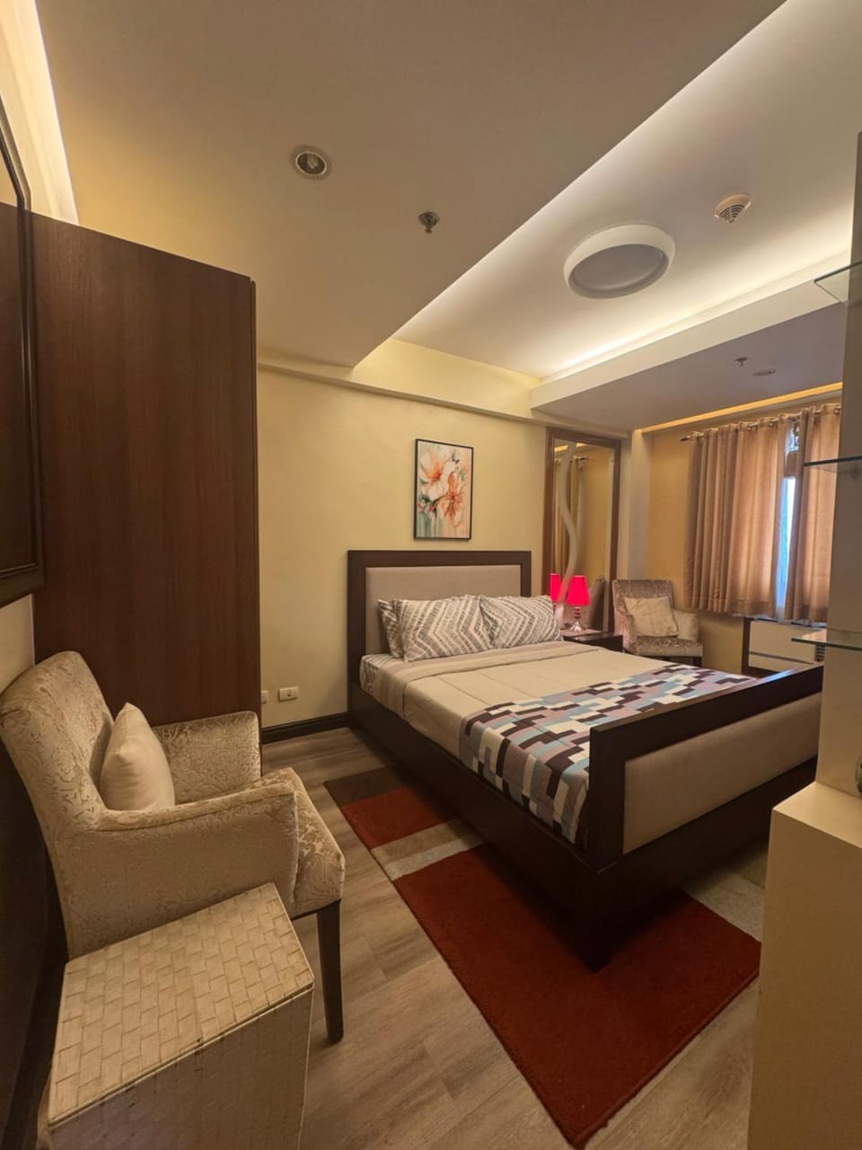 EYB Homestay Bed and Breakfast in Pasay