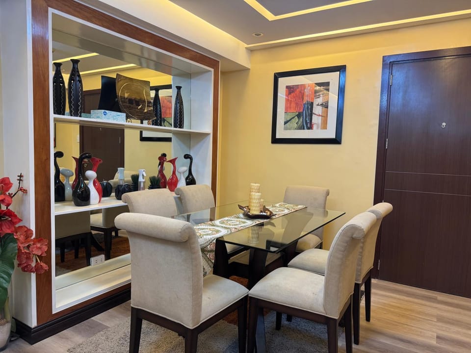 EYB Homestay Bed and Breakfast in Pasay