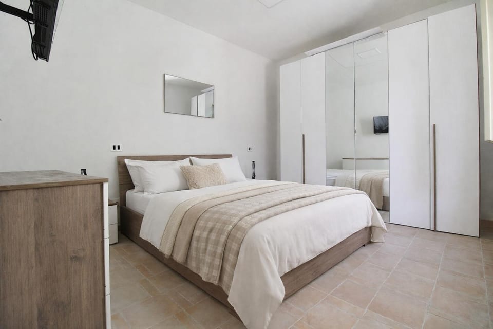 Casa Conti Trivelli 2 Bed and Breakfast in Vasto