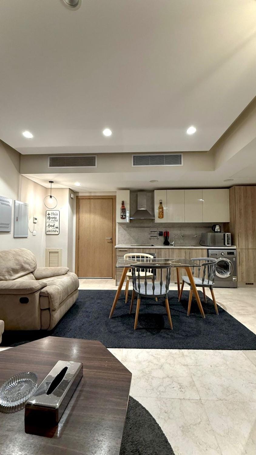 Chic Stays - 1BR Mangroovy Seaview - Beach Access Apartment in Hurghada