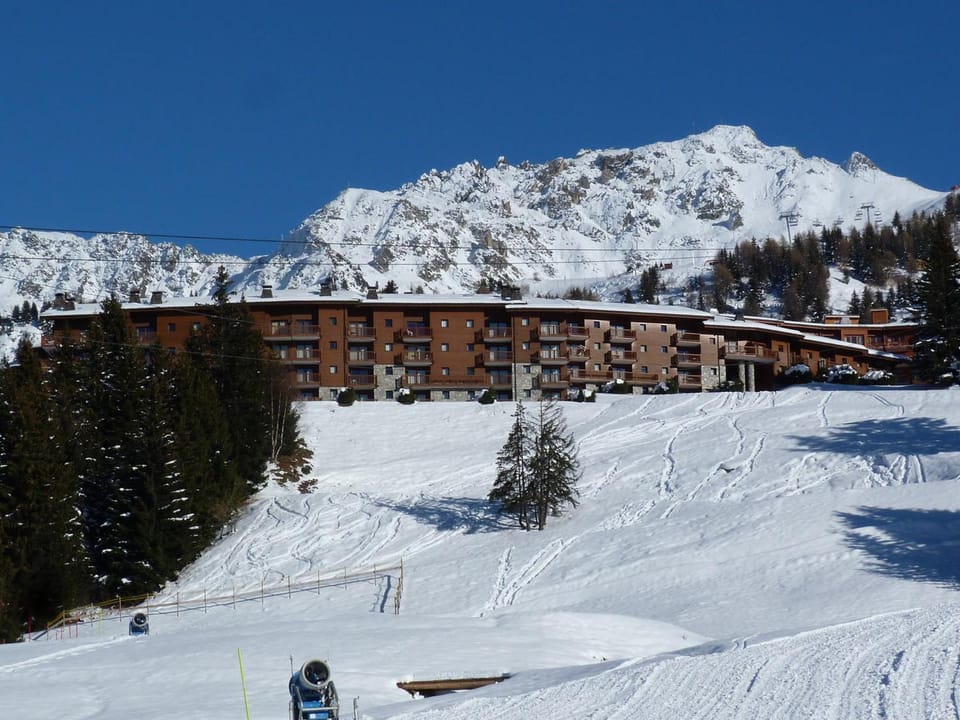 Appartement avec parking - 8 pers, vue montagne - FR-1-411-1044 Apartment in Landry