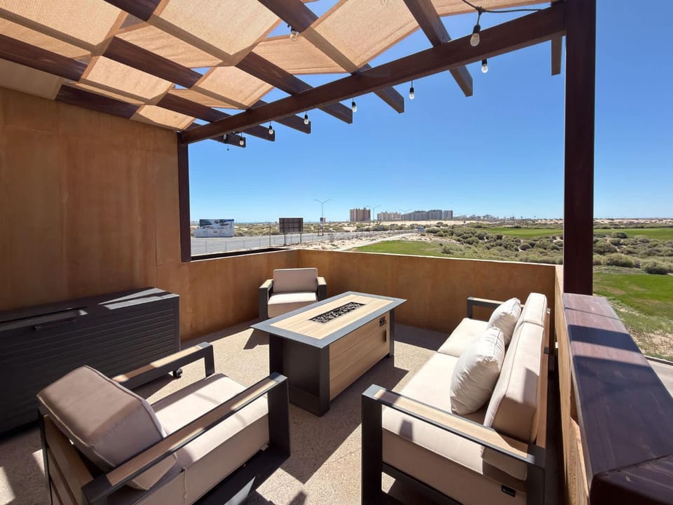 Luxury 3BR Villa Rooftop Pool Golf Views Villa in Rocky Point